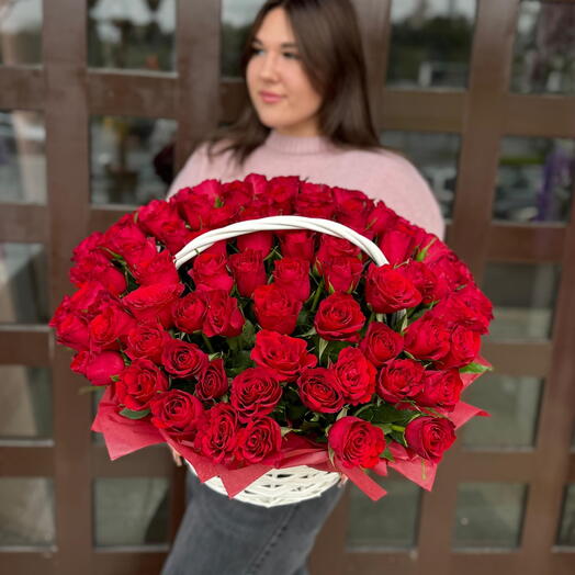 🌺25 roses in the basket "Congratulations"
