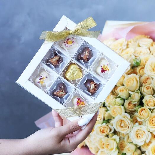 Набор шоколадных конфет сердце