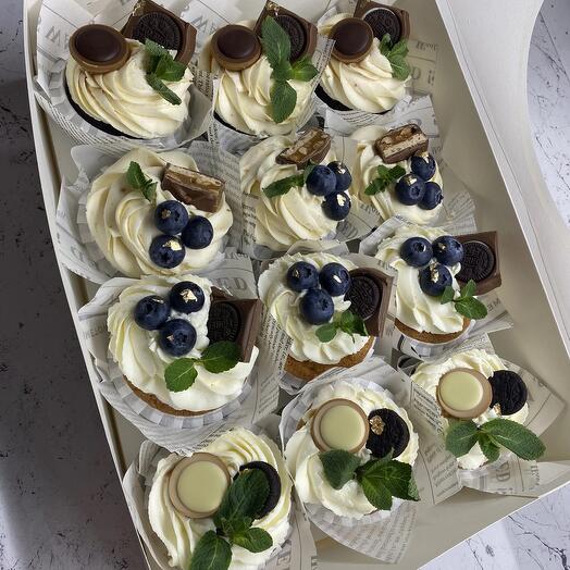 Набор капкейков-12 штук