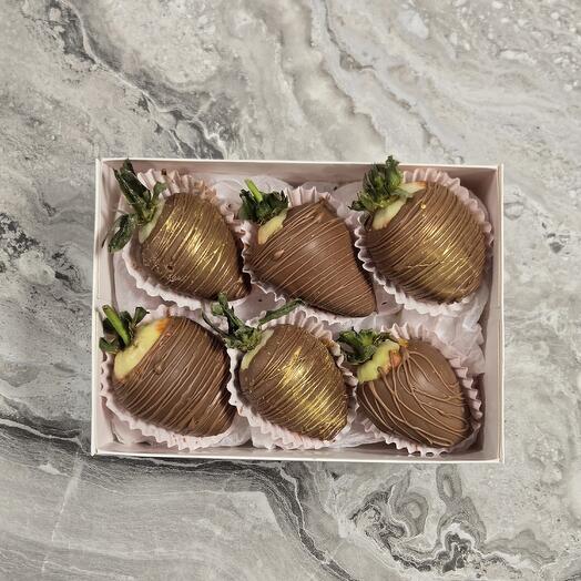 Клубника в молочном шоколаде callebaut🍫