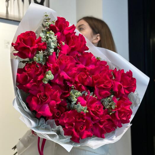 Букет из малиновой ажурной розы Эквадор
