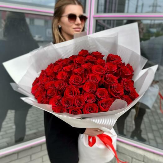 Букет 51 поцелуй
