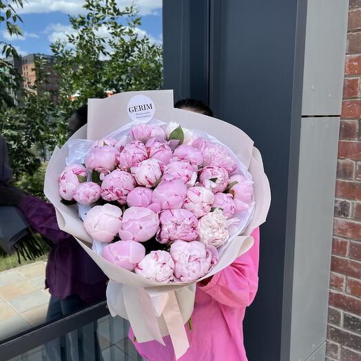 Пионы Сара Бернар 25