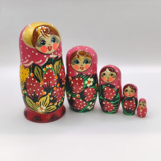 Матрёшка "Розовый платок"