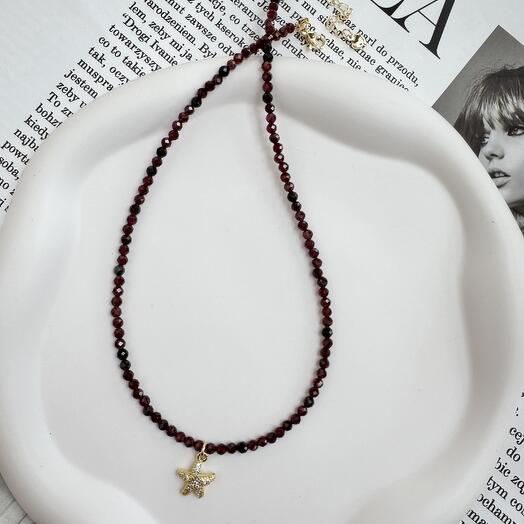 Чокер из граната