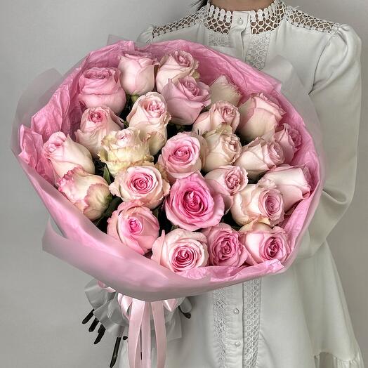 Bouquet of Pink Roses 25 pieces