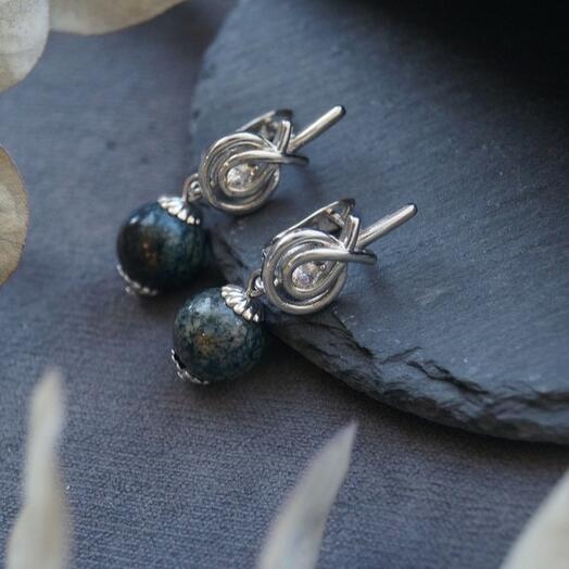 Серьги с хризоколлой