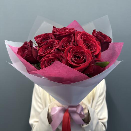 11 красных роз 60 см