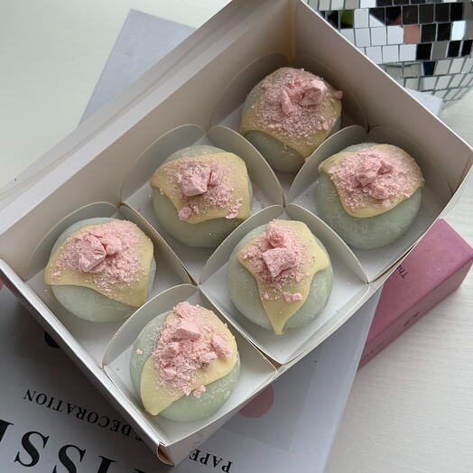 Набор моти в подарок, 6 пирожных с лимитированным вкусом Груша-горгонзола 💞