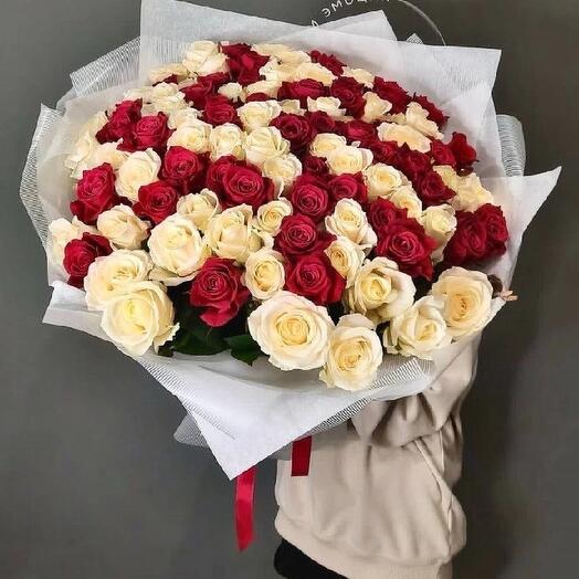 101 белая и розовая роза