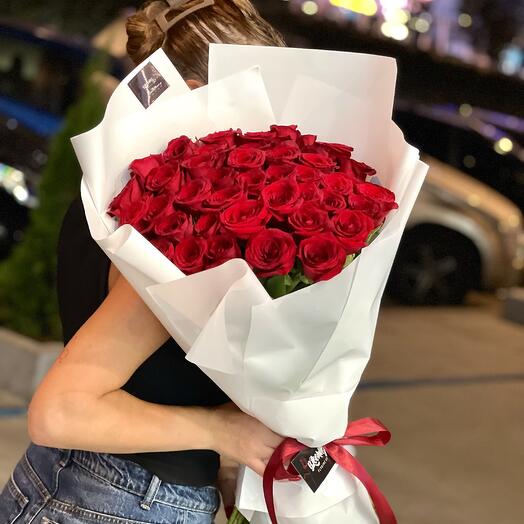 51 red rrosessss