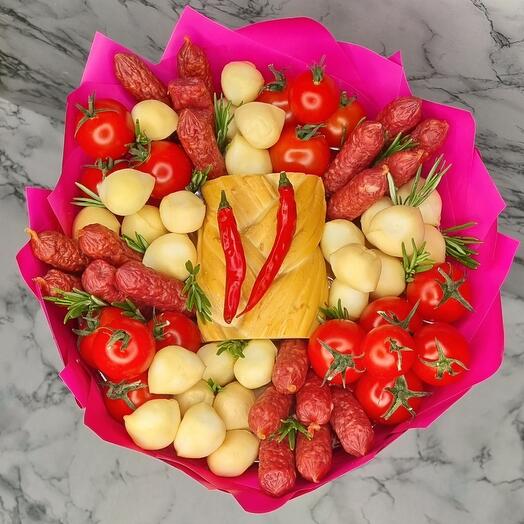 Букет из закусок для девушек🌷