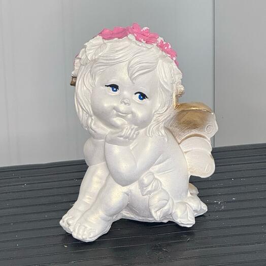 Ангел с крыльями