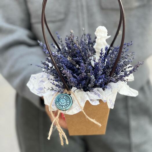 Корзина из лаванды