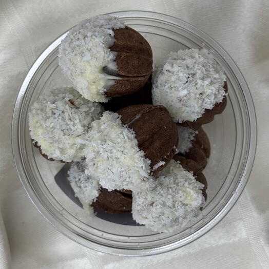 Орешки «Баунти» в стакане