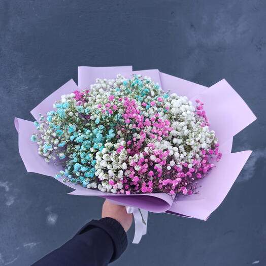 Букет комплимент из разноцветной гипсофилы
