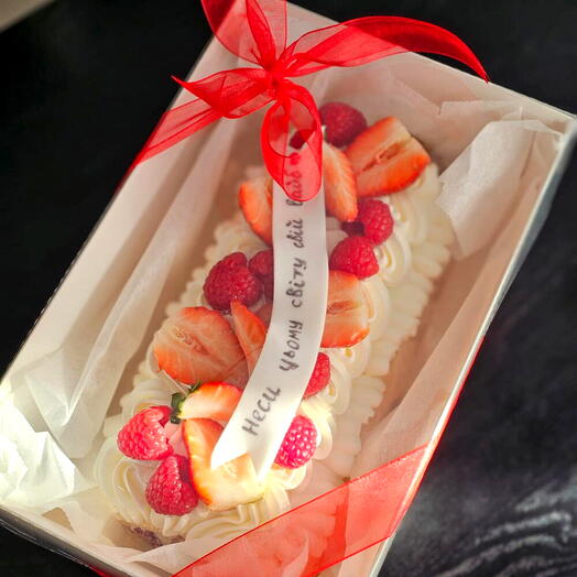 Rectangular Pavlova Cake with Fresh Fruit