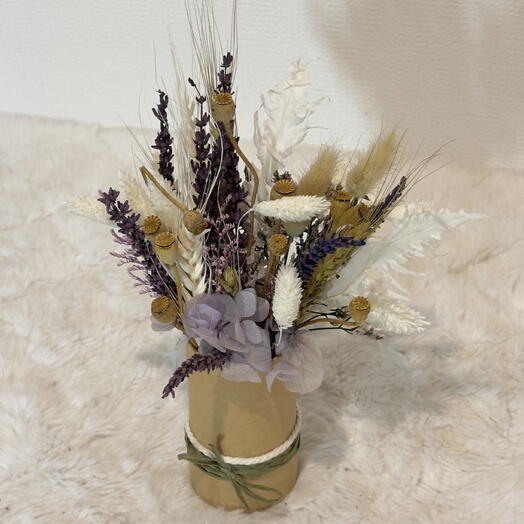 Бежево-сиреневый