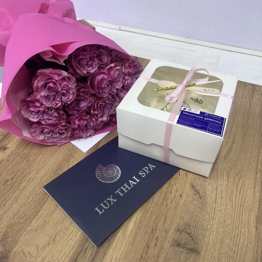 Сертификат в THAI SPA бенто тортик и букетик роз