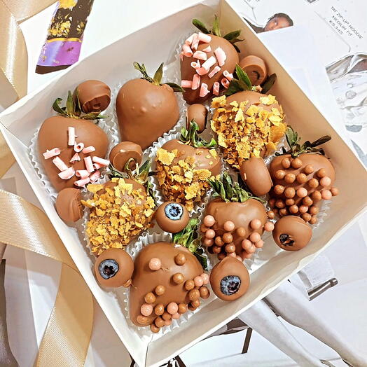 Клубника с голубикой в бельгийском шоколаде 🫐🍓