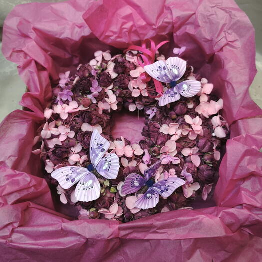 Венок интерьерный