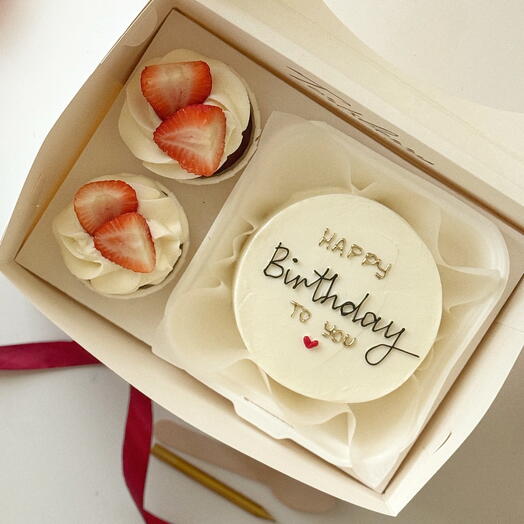 Набор бенто торт и 2 капкейка happy birthday to you