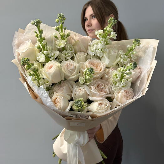 Букет в нежных тонах «8 Марта»