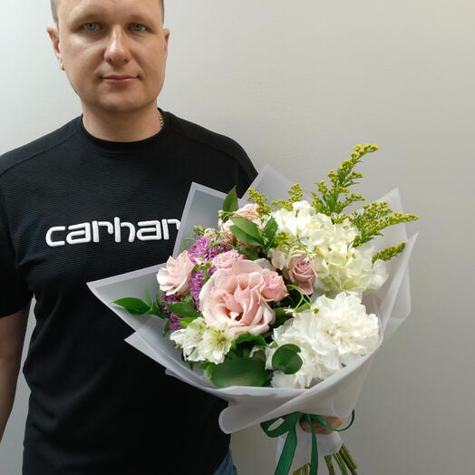 Букет "Летнее настроение в каждом лепестке"