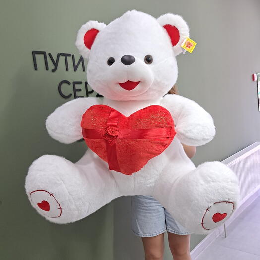 Медведь плюшевый большой