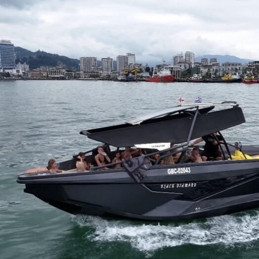 Батуми: прокат Black Diamond yacht