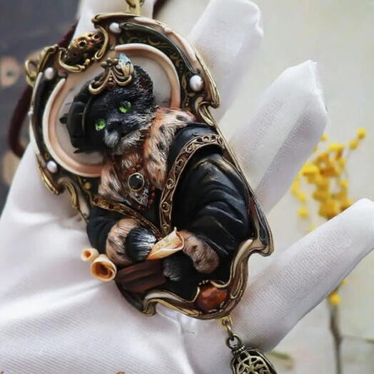 Украшения с кошками.»Кот ученый»