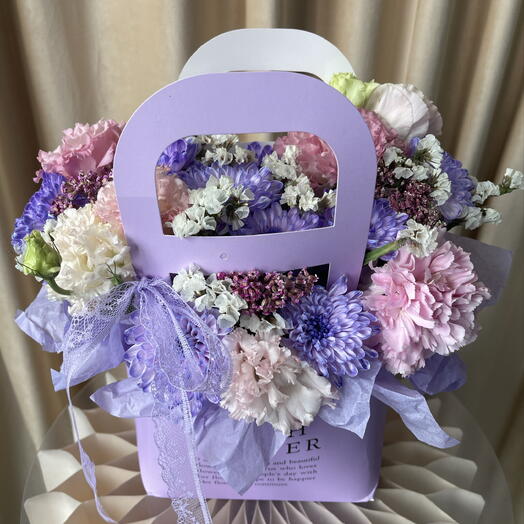 Сумочка с лавандовой хризантемой и эустомой💜