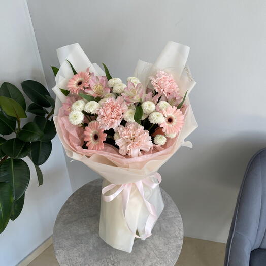 Нежный букет с гермини 🌸