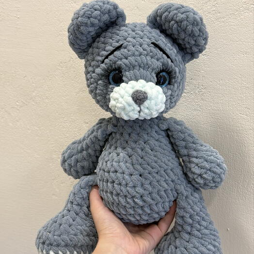 Вязаная игрушка мишка ручной работы