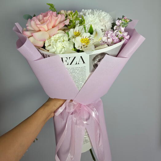 Милый букет комплимент с французской розой 🌸