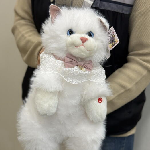 Мягкая игрушка белая кошка мяукает