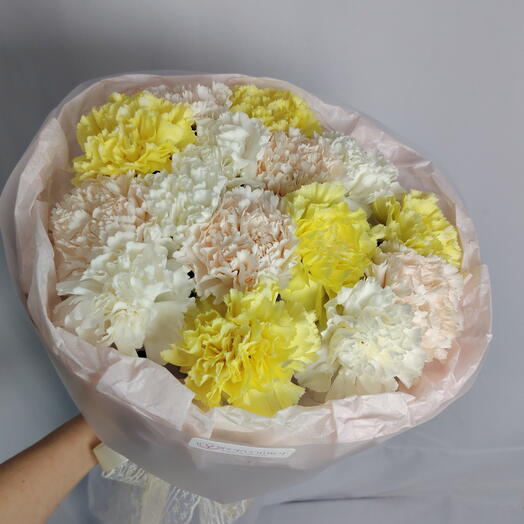 🌸Нежный букет из разноцветных диантусов