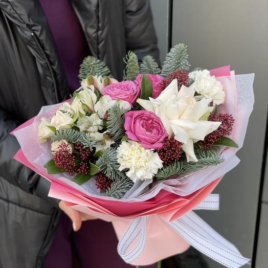 Букет Праздничный из нобилиса, роз и скиммии, Flowers & Gifts Minsk ...
