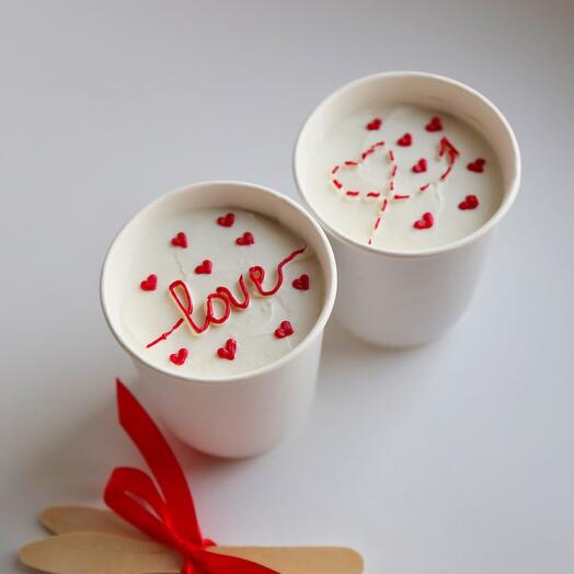 New! Gift cake in a glass with the inscription favorite / wmd