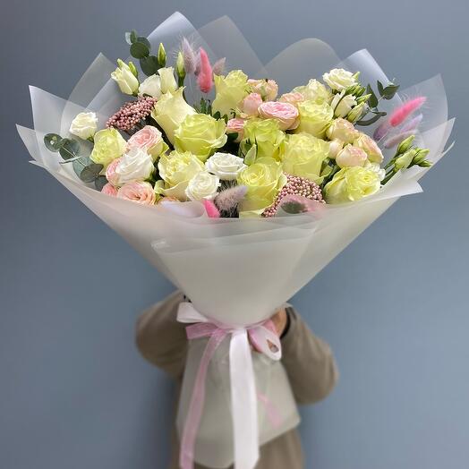 Bouquet in white