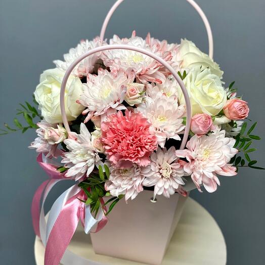 Flores en el bolso