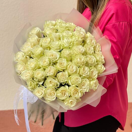 Bouquet of 51 white Dutch roses "Mondial"