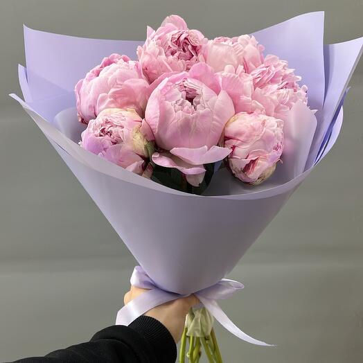 Ramo de 7 peonías rosas