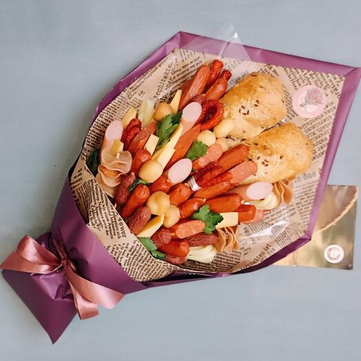 Букет из закусок "Удачный"