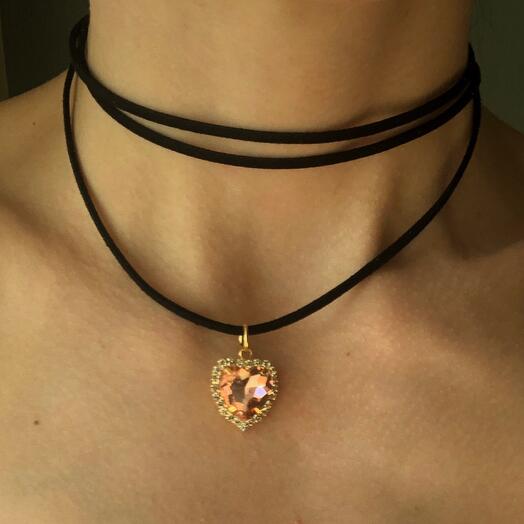 Чокер на шнуре с подвеской сердце, персиковый цвет подвески