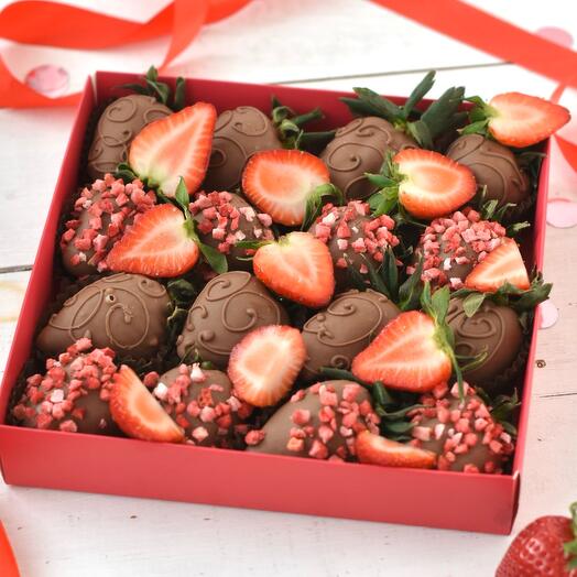 Клубника в бельгийском шоколаде 16-25 шт