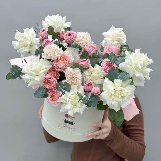 Шляпная коробка Queen