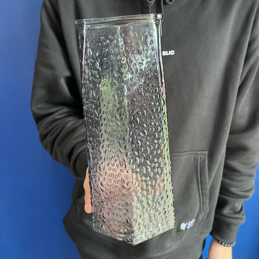 Декоративная ваза