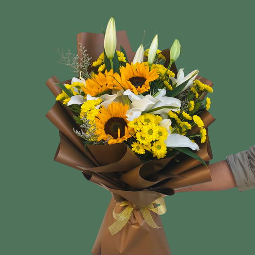 Sunflowers with Lilly Elegant bouquet