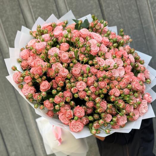 Букет из куставых роз